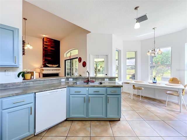 2125 EMERALD GREEN CIRCLE, Oviedo, FL 32765