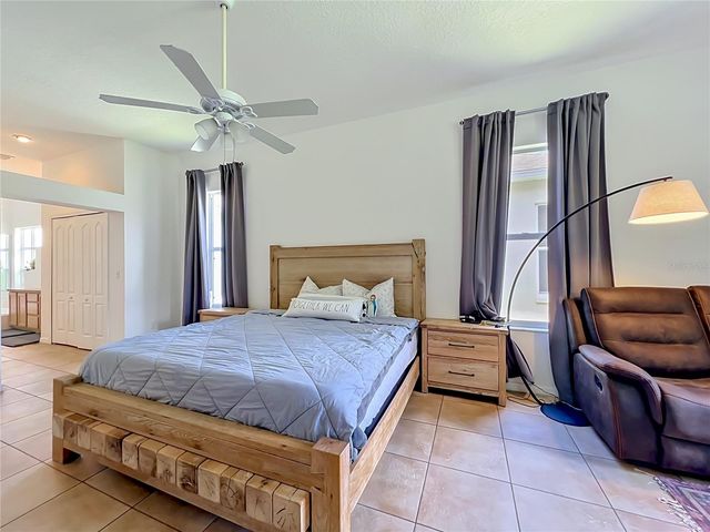 2125 EMERALD GREEN CIRCLE, Oviedo, FL 32765