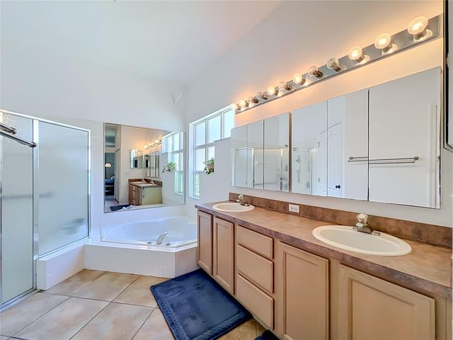2125 EMERALD GREEN CIRCLE, Oviedo, FL 32765