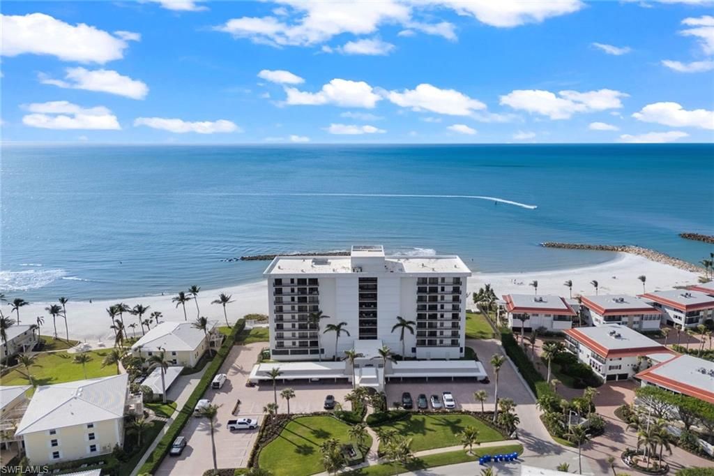 2171 Gulf Shore BLVD N # 704, Naples, FL 34102