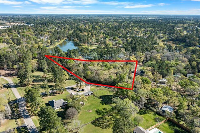 19739 E Lakeshore Drive, Magnolia, TX 77355