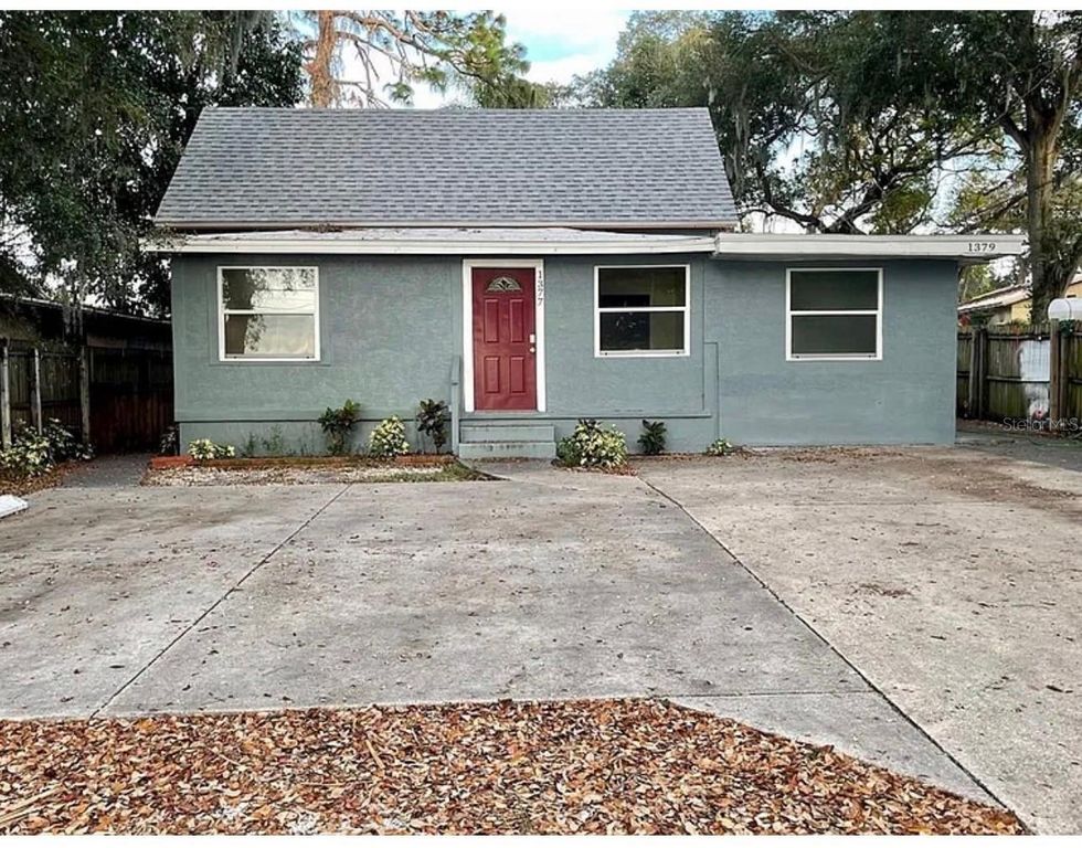 1379 S MARTIN LUTHER KING JR AVENUE, Clearwater, FL 33756