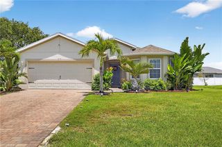 3019 NW 17th PL, Cape Coral, FL 33993