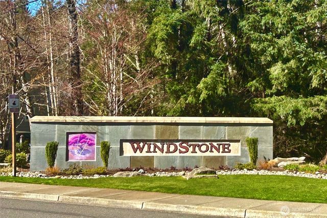 1607 Lyons Avenue NE, Renton, WA 98059