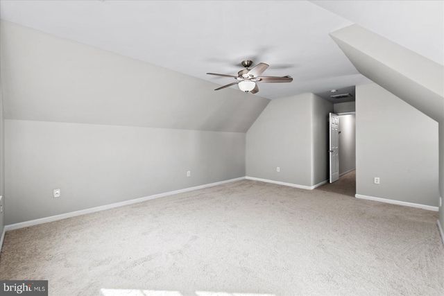 30 COUNTRY MANOR DR, Fredericksburg, VA 22406