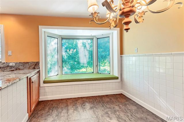 3540 Wintergreen Lane, St Louis, MO 63125