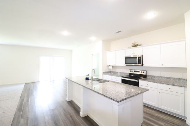 736 Richmond Drive, Lavon, TX 75166