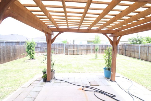 736 Richmond Drive, Lavon, TX 75166
