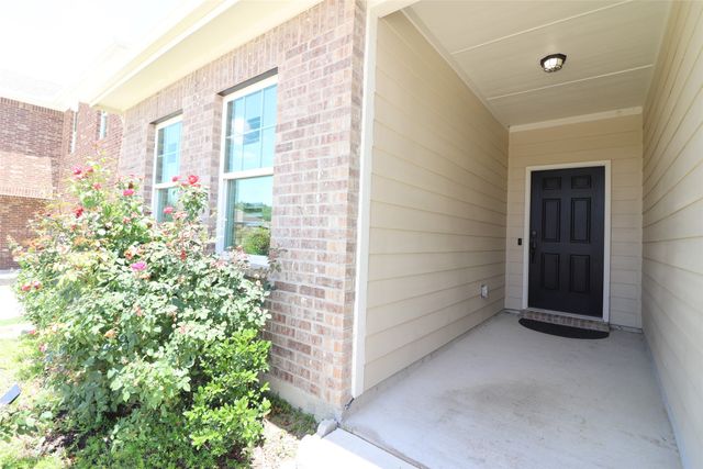 736 Richmond Drive, Lavon, TX 75166
