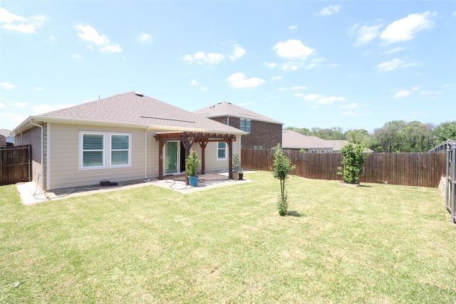 736 Richmond Drive, Lavon, TX 75166