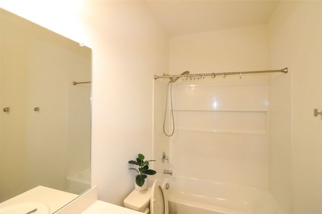 736 Richmond Drive, Lavon, TX 75166