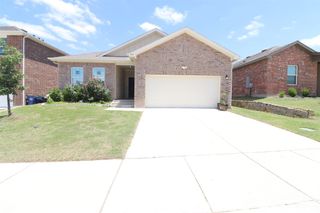 736 Richmond Drive, Lavon, TX 75166