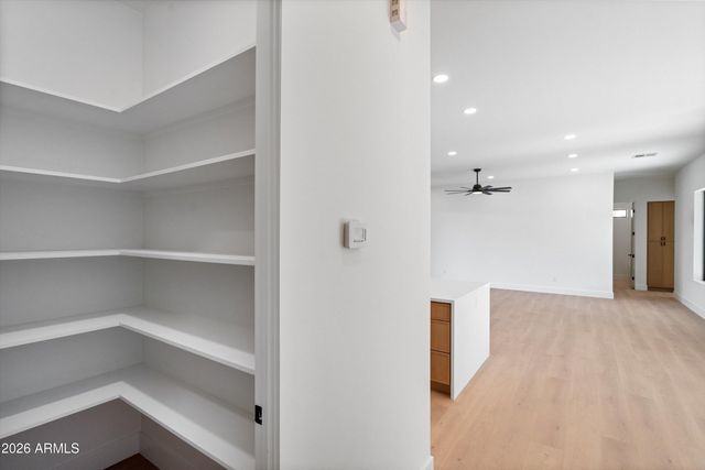 42855 N 22ND Street, New River, AZ 85087