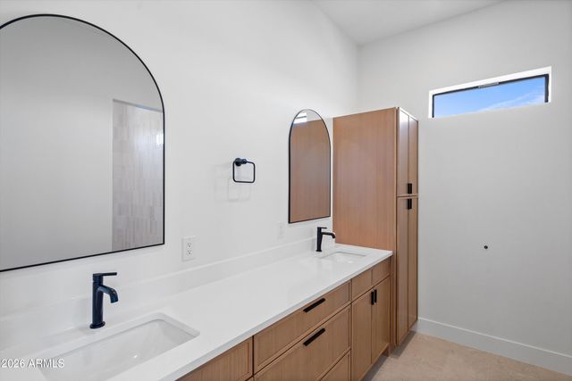 42855 N 22ND Street, New River, AZ 85087