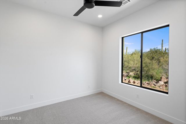 42855 N 22ND Street, New River, AZ 85087