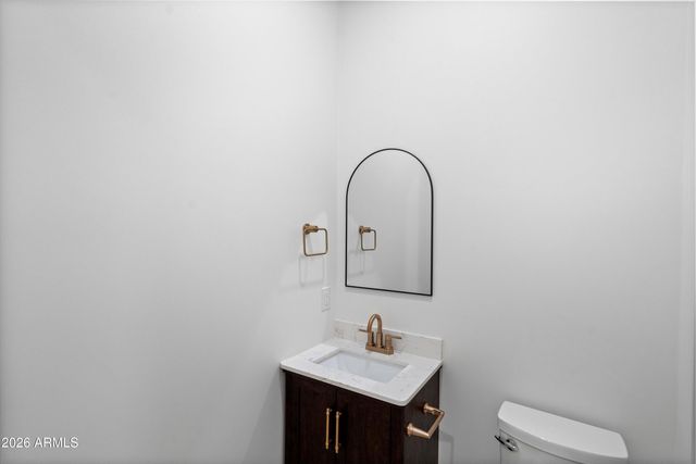 42855 N 22ND Street, New River, AZ 85087