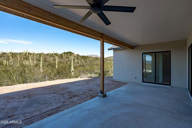 42855 N 22ND Street, New River, AZ 85087