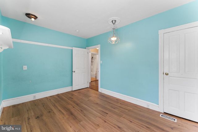 419 ELM AVE, Riverton, NJ 08077