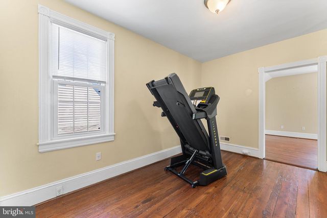 419 ELM AVE, Riverton, NJ 08077