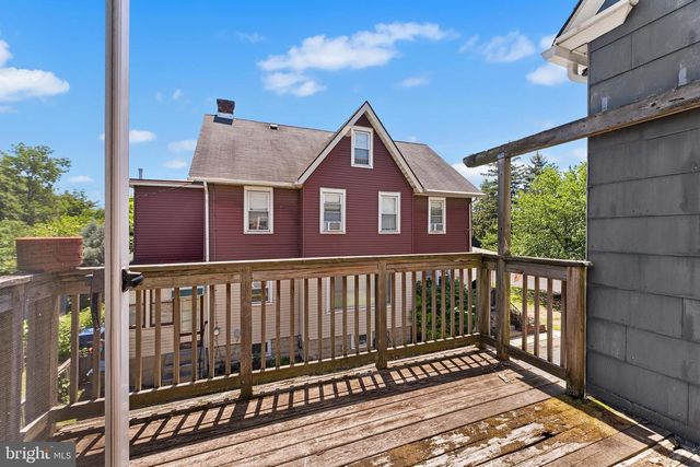 419 ELM AVE, Riverton, NJ 08077