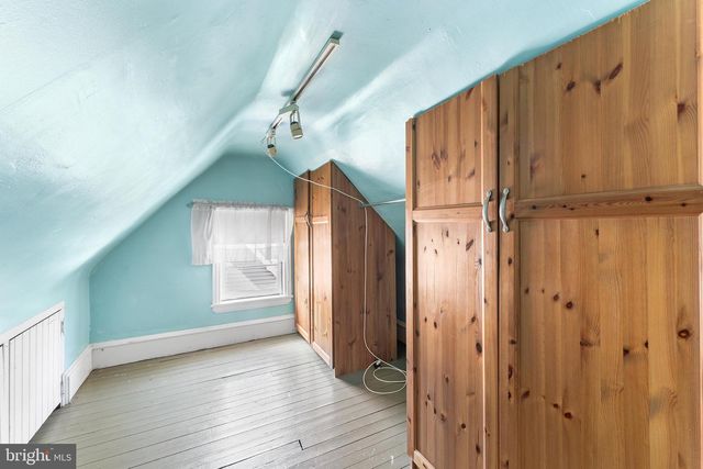 419 ELM AVE, Riverton, NJ 08077