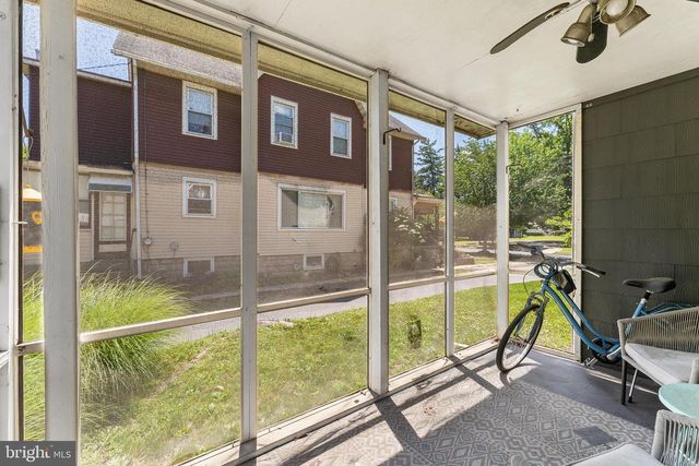 419 ELM AVE, Riverton, NJ 08077