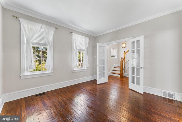 419 ELM AVE, Riverton, NJ 08077