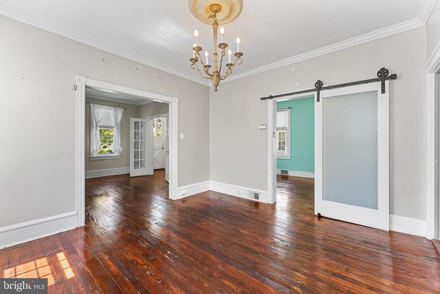 419 ELM AVE, Riverton, NJ 08077