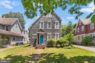 419 ELM AVE, Riverton, NJ 08077
