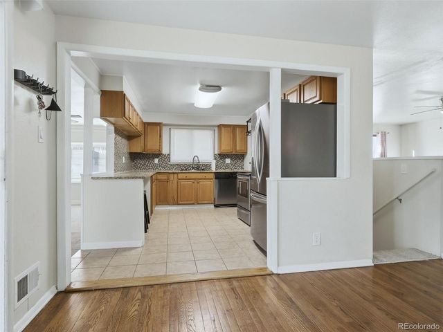 3206 Vaughn Street N, Aurora, CO 80011