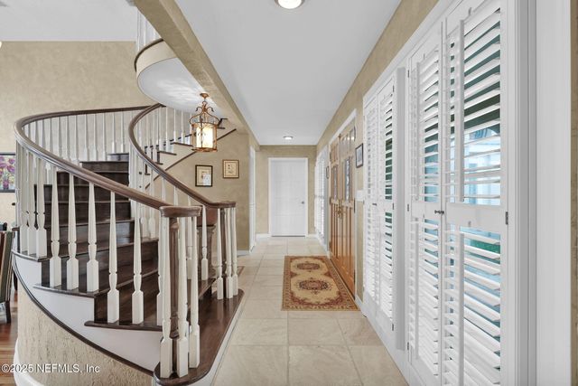 8227 MAR DEL PLATA Street E, Jacksonville, FL 32256