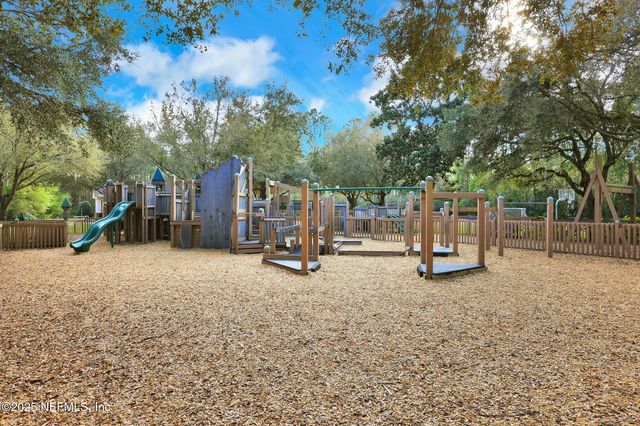 8227 MAR DEL PLATA Street E, Jacksonville, FL 32256