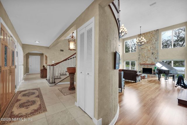 8227 MAR DEL PLATA Street E, Jacksonville, FL 32256