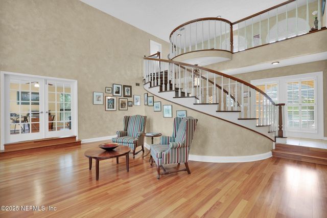 8227 MAR DEL PLATA Street E, Jacksonville, FL 32256