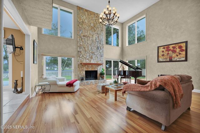 8227 MAR DEL PLATA Street E, Jacksonville, FL 32256