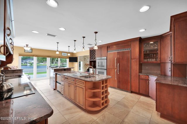 8227 MAR DEL PLATA Street E, Jacksonville, FL 32256