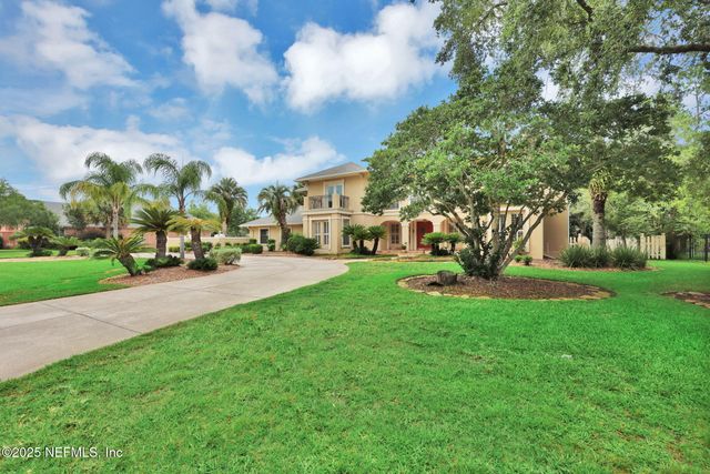 8227 MAR DEL PLATA Street E, Jacksonville, FL 32256