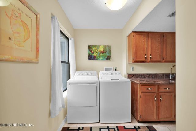 8227 MAR DEL PLATA Street E, Jacksonville, FL 32256