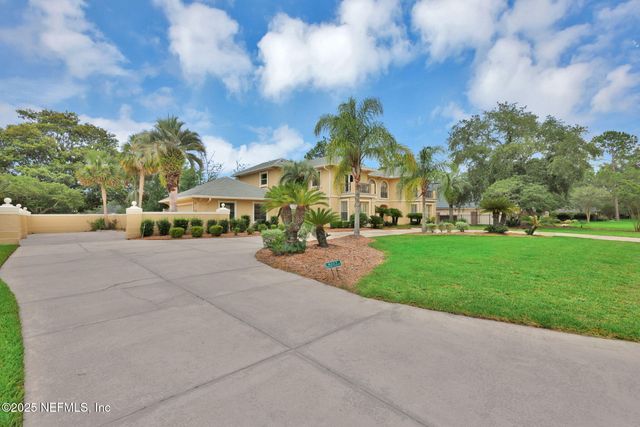 8227 MAR DEL PLATA Street E, Jacksonville, FL 32256