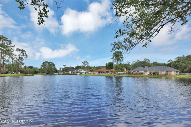 8227 MAR DEL PLATA Street E, Jacksonville, FL 32256