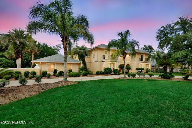 8227 MAR DEL PLATA Street E, Jacksonville, FL 32256