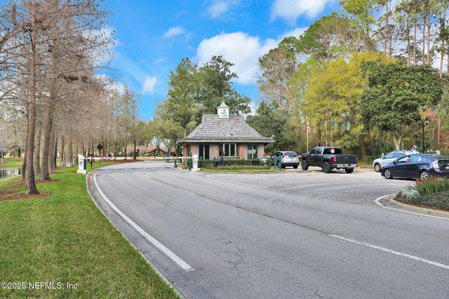 8227 MAR DEL PLATA Street E, Jacksonville, FL 32256