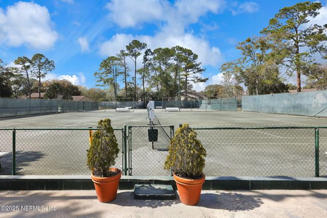 8227 MAR DEL PLATA Street E, Jacksonville, FL 32256