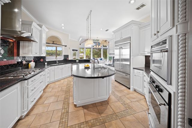 17110 Island Cove Road, Arp, TX 75750