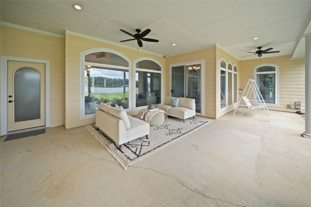17110 Island Cove Road, Arp, TX 75750