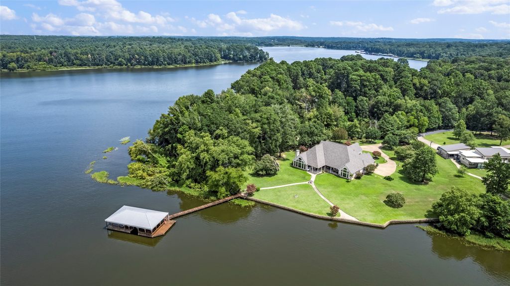 17110 Island Cove Road, Arp, TX 75750
