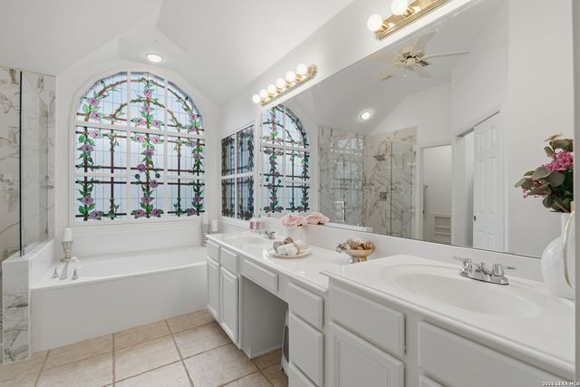 487 Covered Bridge, Schertz, TX 78154