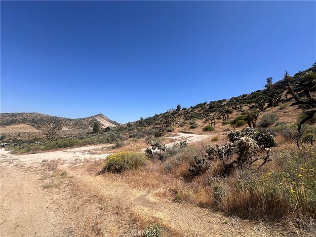 0 Mesquite Road, Pinon Hills, CA 92372