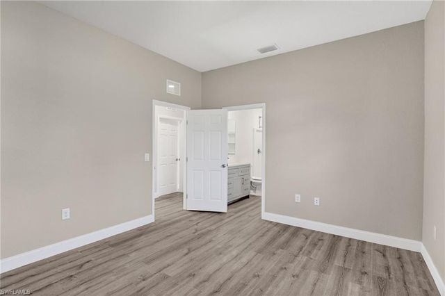 128 Viewpoint DR, Lehigh Acres, FL 33972