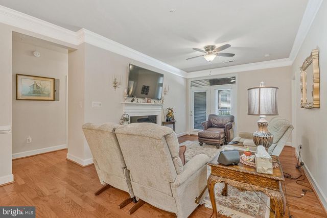 7065 HERITAGE HUNT DR #101, Gainesville, VA 20155
